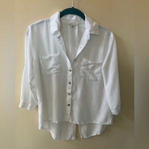 Women’s white button down shirt